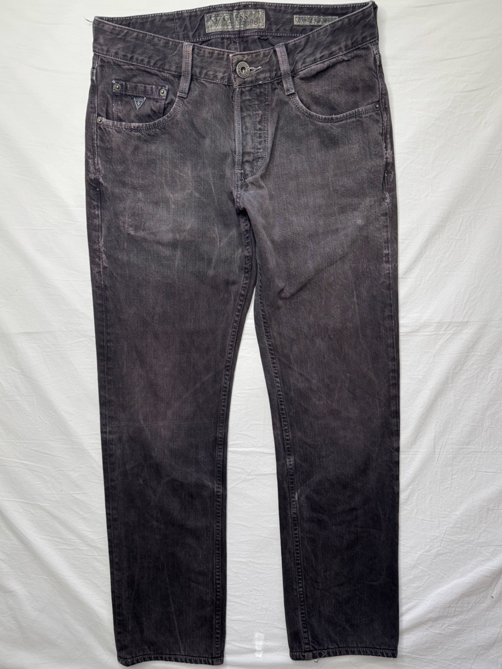 Guess - Men's Skinny Jeans in Washed Black